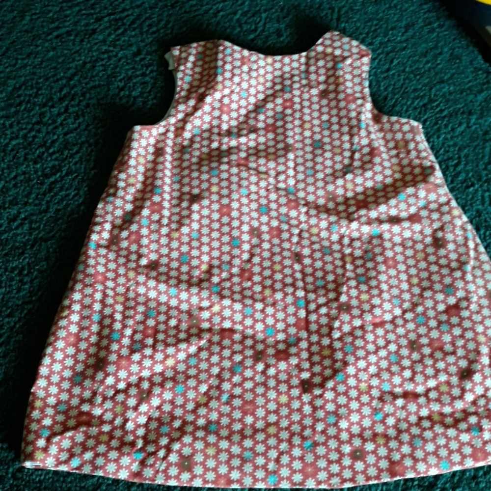 Girls dress or top - Picture 2 of 2